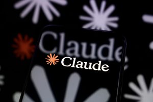 حالت خودکار Claude Code پیش‌فرض می‌شود؛ گام بزرگ انتروپیک برای کدنویسی بدون دخالت انسان