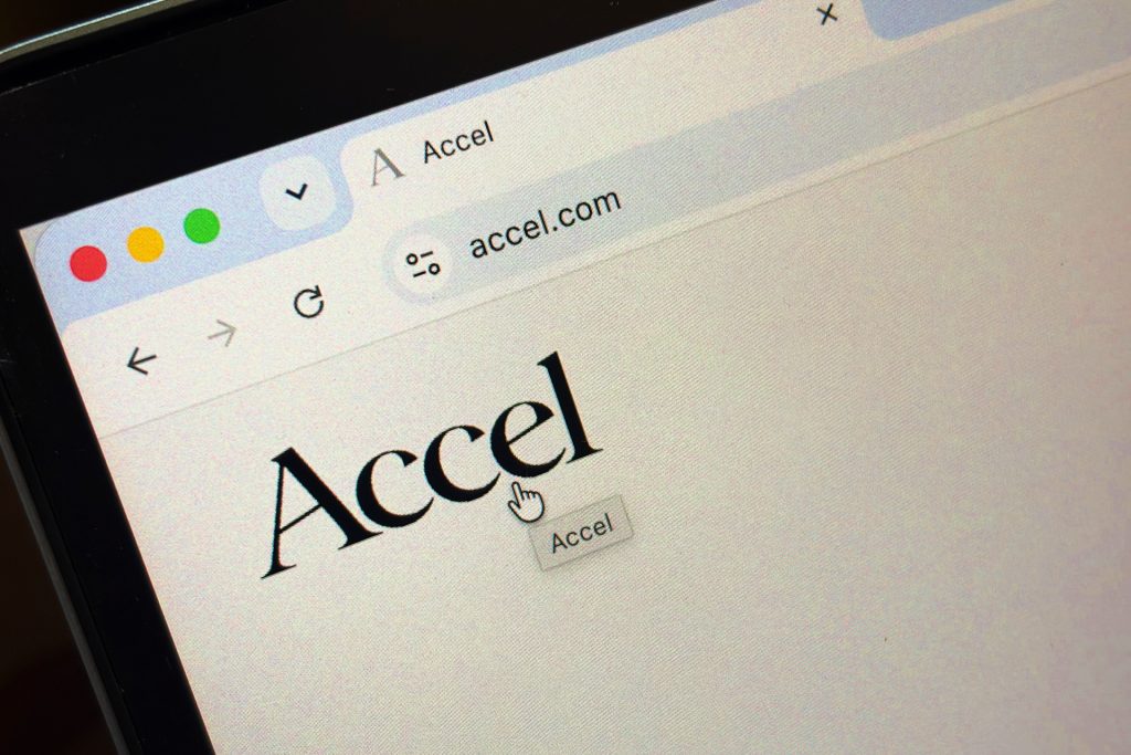 جذب ۵۵۰ میلیون دلار سرمایه جدید توسط Accel برای توسعه استارت‌آپ‌های هوش مصنوعی در هند