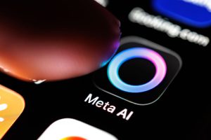 رونمایی از اپلیکیشن دسکتاپ Meta AI برای مک با قابلیت تایپ صوتی و تحلیل هوشمند صفحه